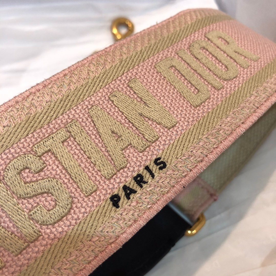 Letter Pink Shoulder Straps