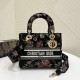 Lady's Latest Autumn-Winter Embroidered Series, Floral Embroidery, Size: 24*11*20cm