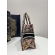 Tote Autumn-Winter Series, Floral Pattern, Small Size: 26*8*22cm