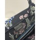 Medium Size Tote Spring-Summer Series, Romantic Floral Pattern, Size: 36*18*28cm