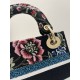 Lady's Embroidered Autumn-Winter Series, Three Grid Sizes, Romantic Floral Pattern, Size: 17*7*15cm