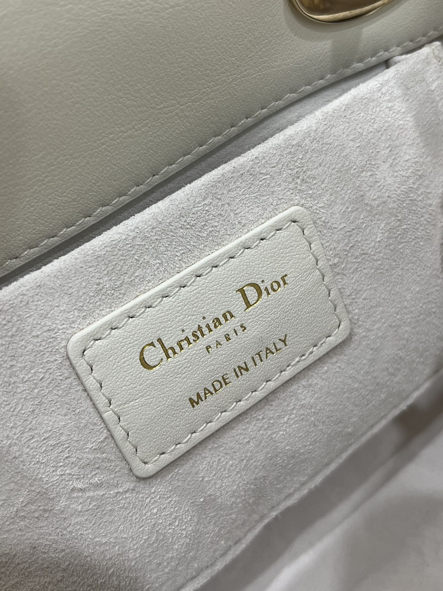 White, LADY95-22 Mini Series, Lamb Leather, Size: 19*8*13cm  