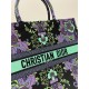 Large Size, Tote Spring-Summer Series, Romantic Floral Embroidery Pattern, Size: 42*18*35cm  