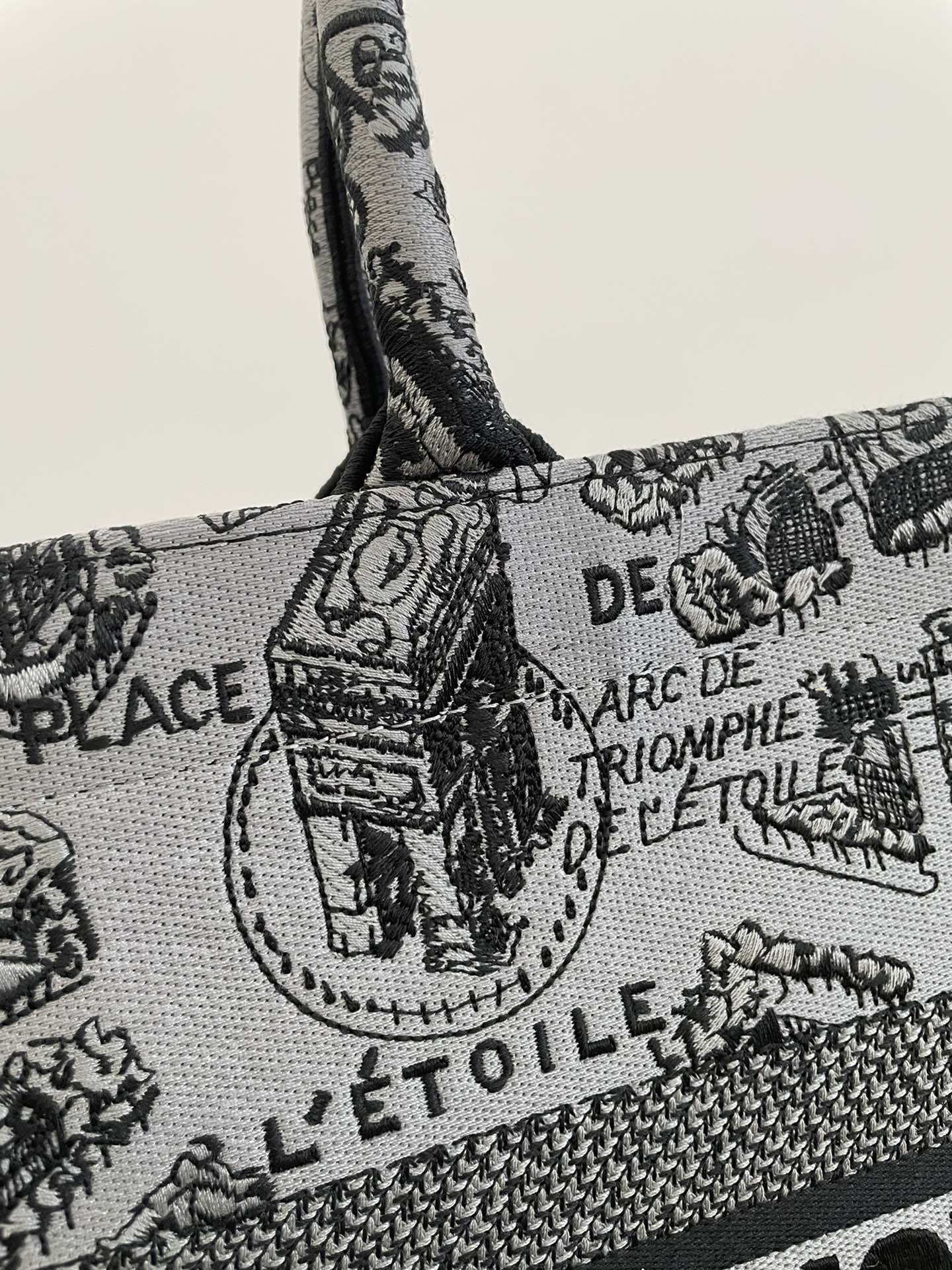 Medium Grey Tote from Spring/Summer Collection with Romantic Paris Map Pattern, 36*18*28cm