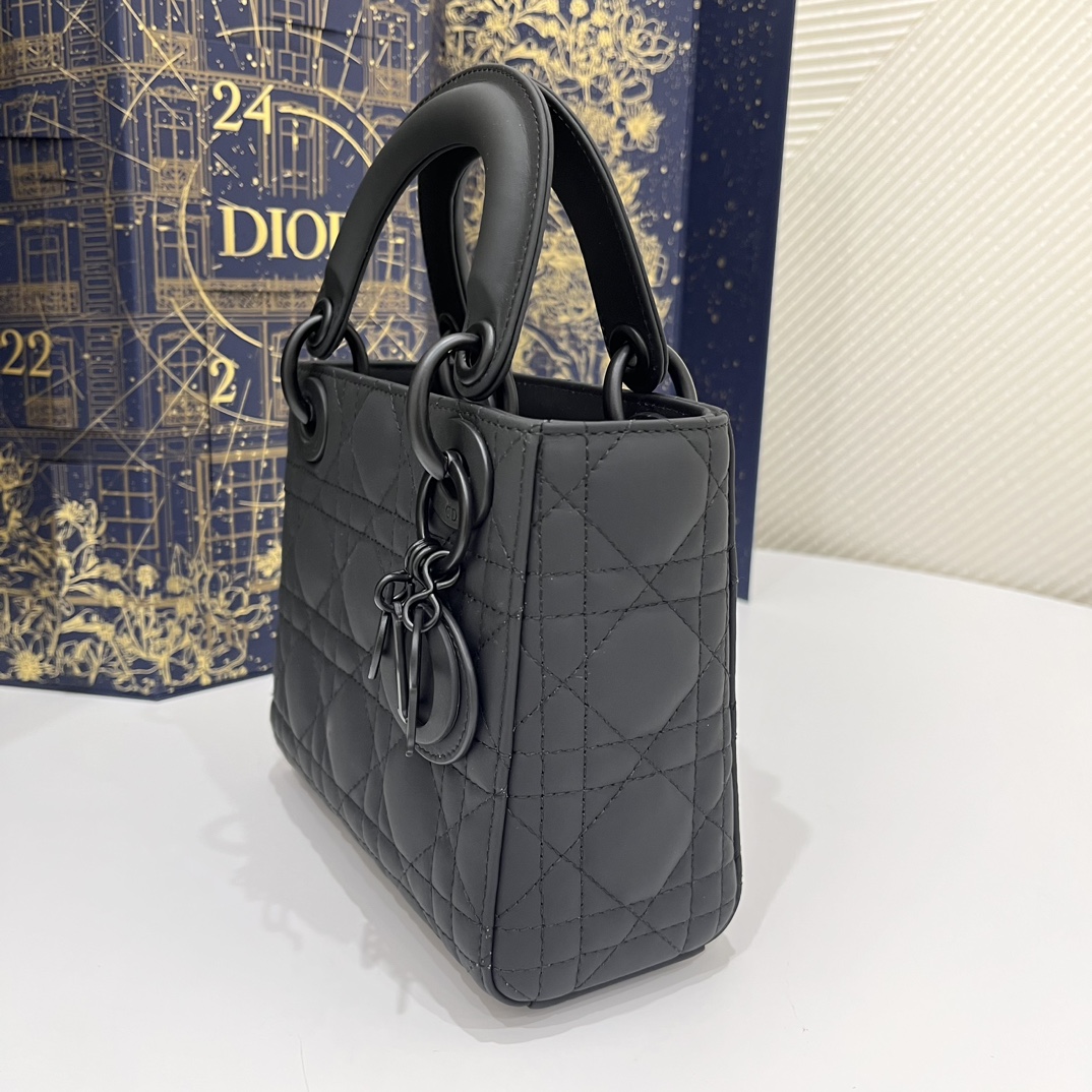 Three-Grid Mist Black LADY Series, Cowhide, Size: 17*7*15cm