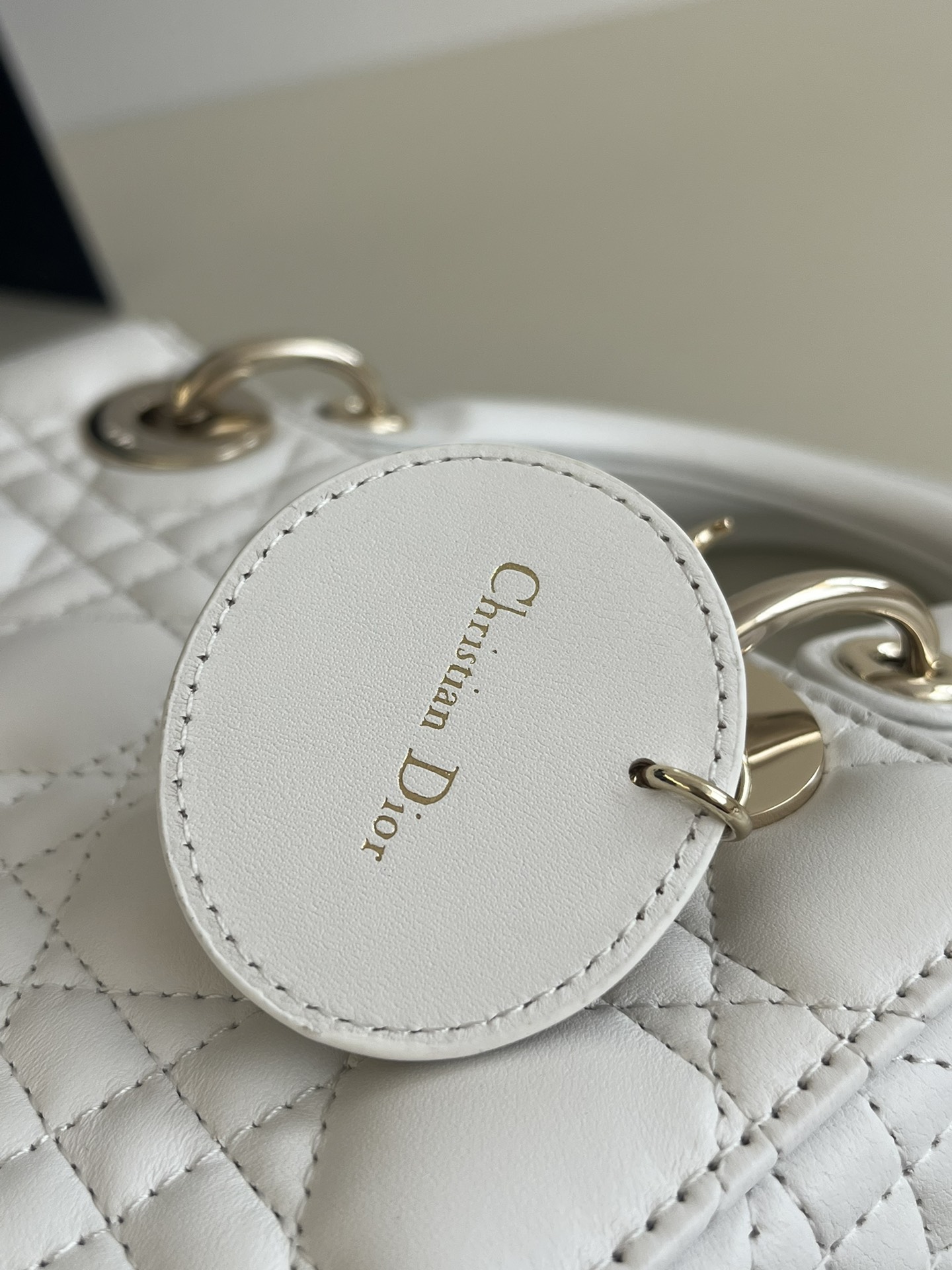 Lady Dior Four-Compartment Series, Letter Shoulder Strap, 6 Letters Included, Sheepskin, Size: 20*8*17cm