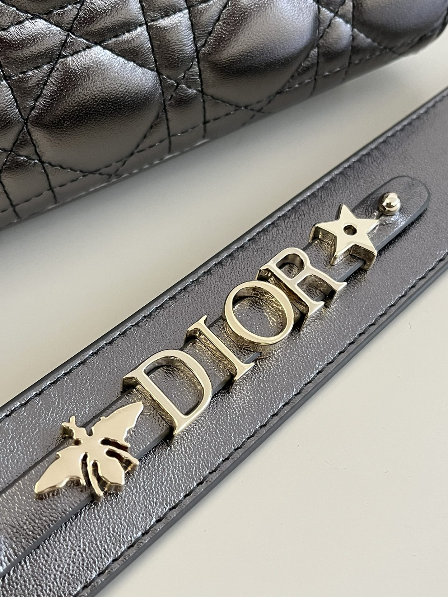 Lady Dior Four-Compartment Series, Letter Shoulder Strap, 6 Letters Included, Sheepskin, Size: 20*8*17cm