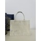 Medium Tote Early Spring Series, Romantic Butterfly Embroidery Pattern, Size: 36*18*28cm