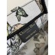 Small Tote Exquisite Butterfly Embroidery, Size: 26*8*22cm  