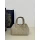 Small Toujours Tote, Oversized Diamond Design, Classic Letter Accessories, Calfskin Material, Size: 23*15*15cm  