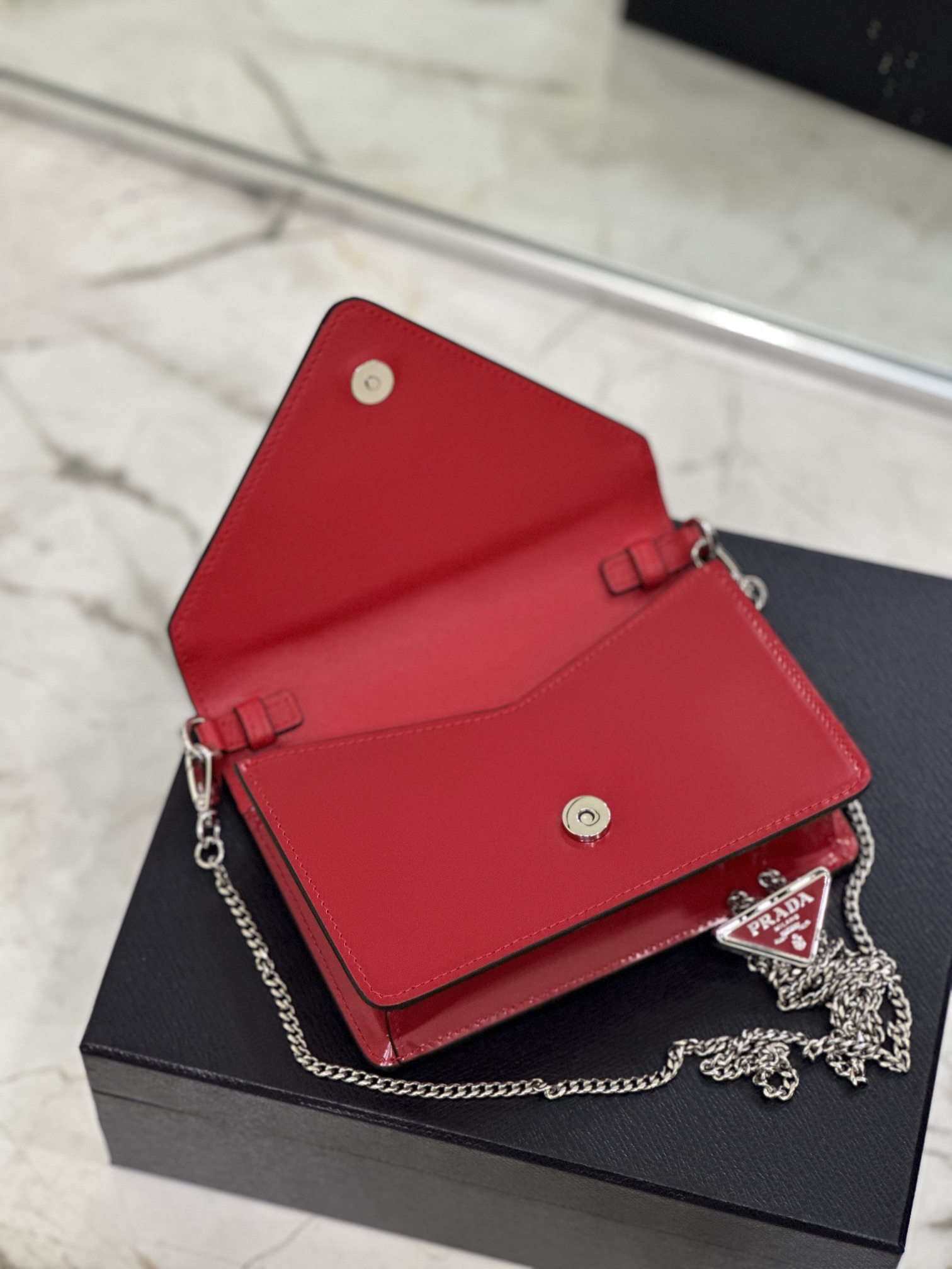 Big Triangle Flap Bag Model: 1BH189