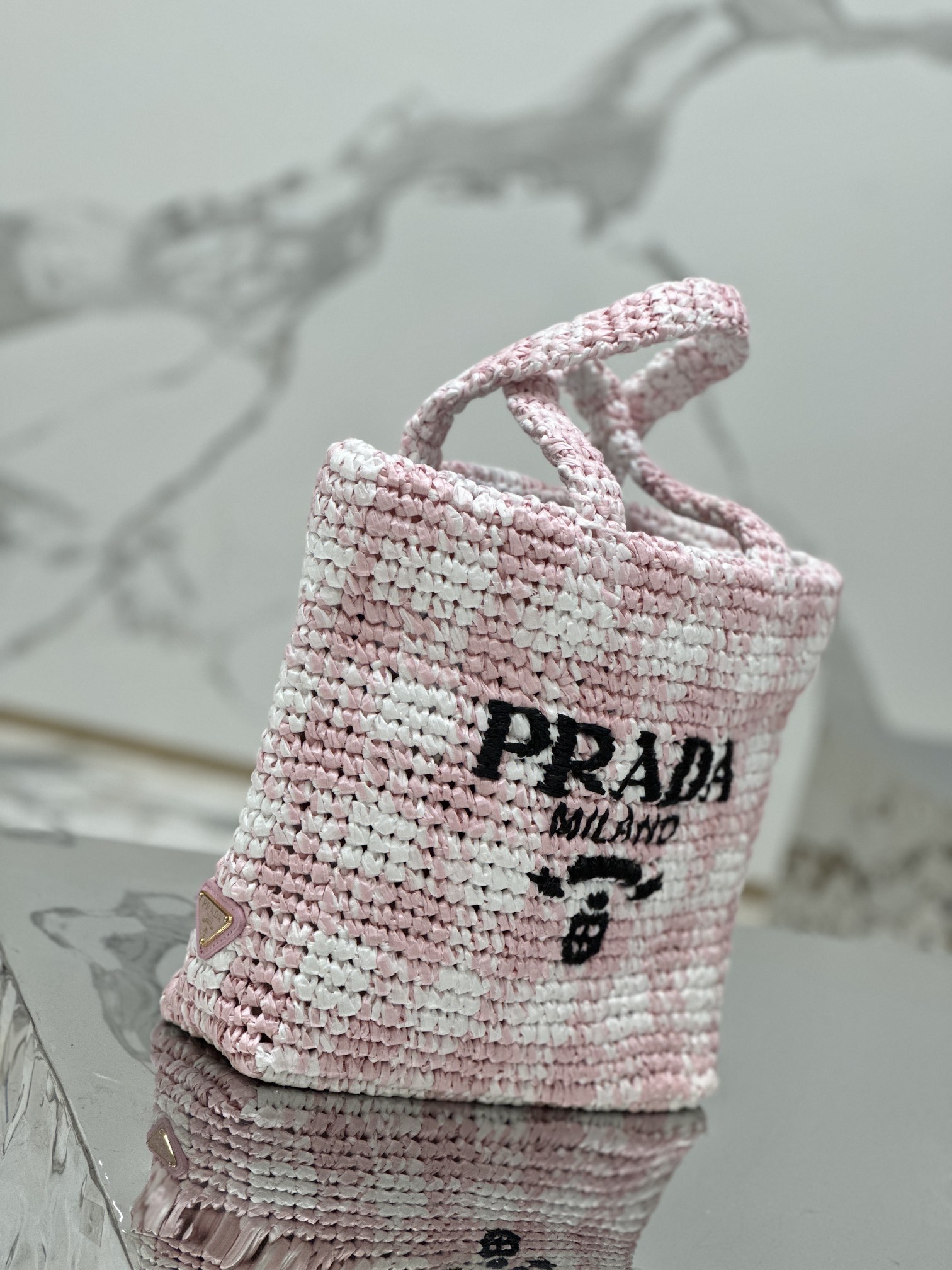 Woven tote bag (small) Made of imported raffia, handmade Model number: 1BG422