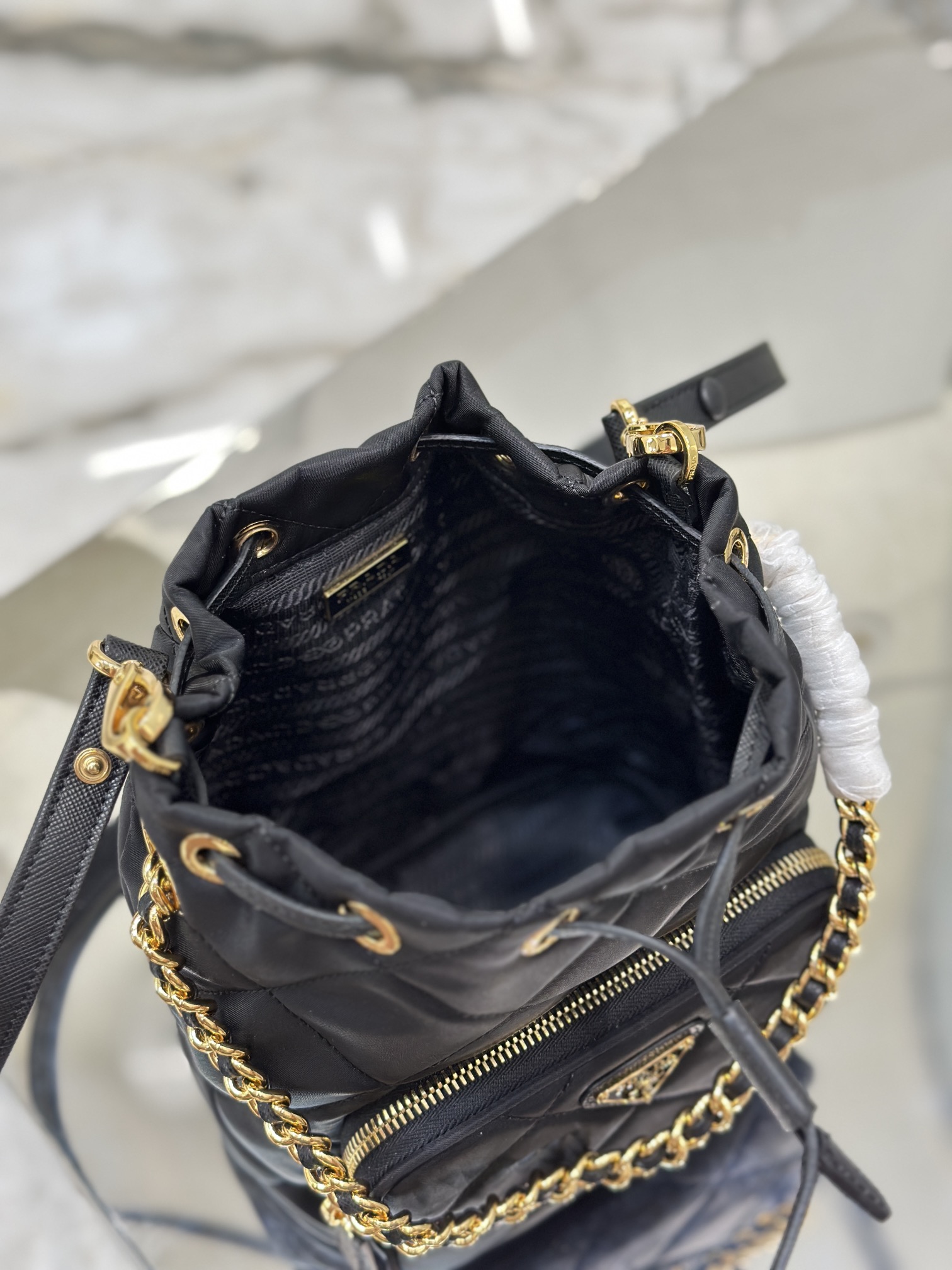 Diamond Grid Bucket Bag - Re-Nylon Recycled Nylon Single Shoulder Bag, Style No: 1BH038