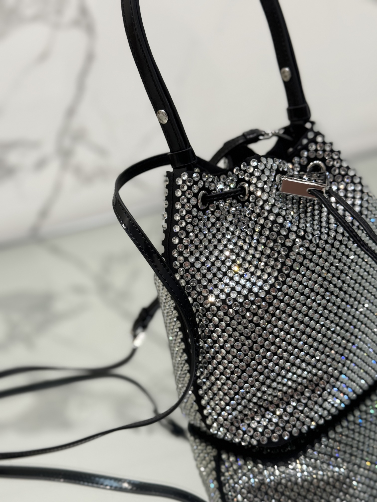 Crystal Bucket Bag Made of Crystal and Satin Materials, Style No: 1BE067