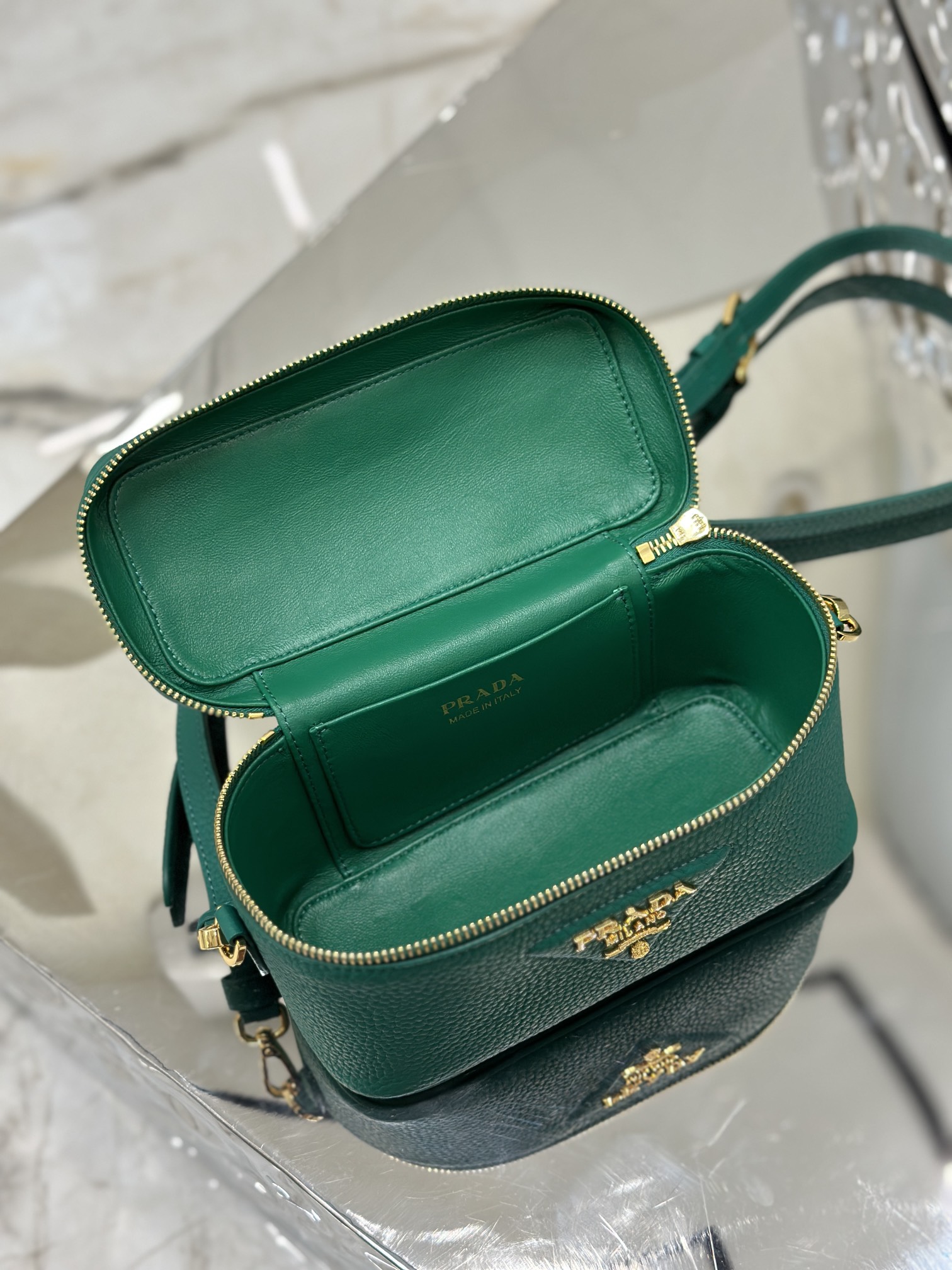 Cosmetic Bag Imported Deer Grain Leather, Sheepskin Lining, Style Number: 1BH202