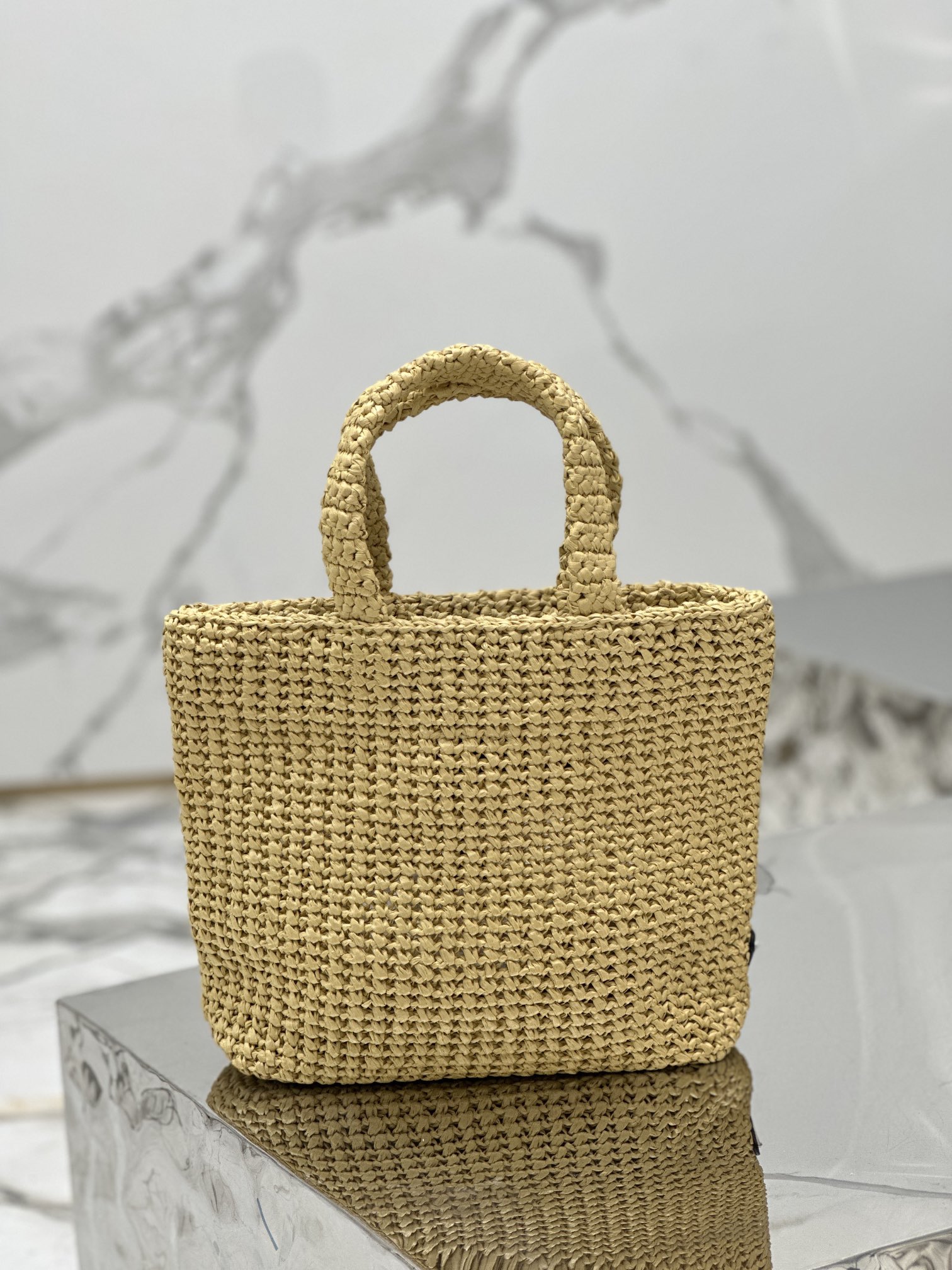 Woven Tote Bag (Small) Imported Raffia Design, Style Number: 1BG422