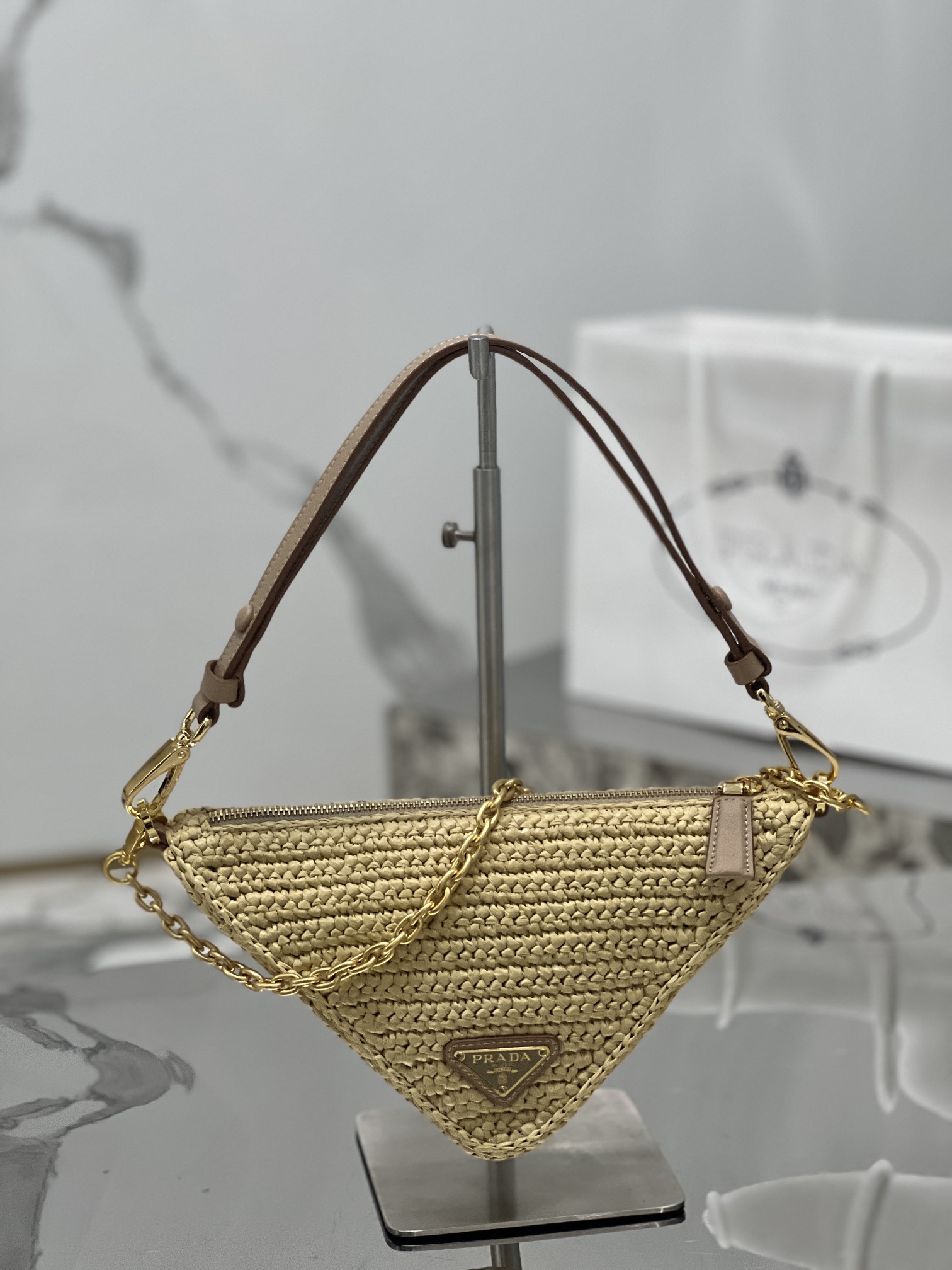 Woven Triangular Bag, Style Number: 1BC543