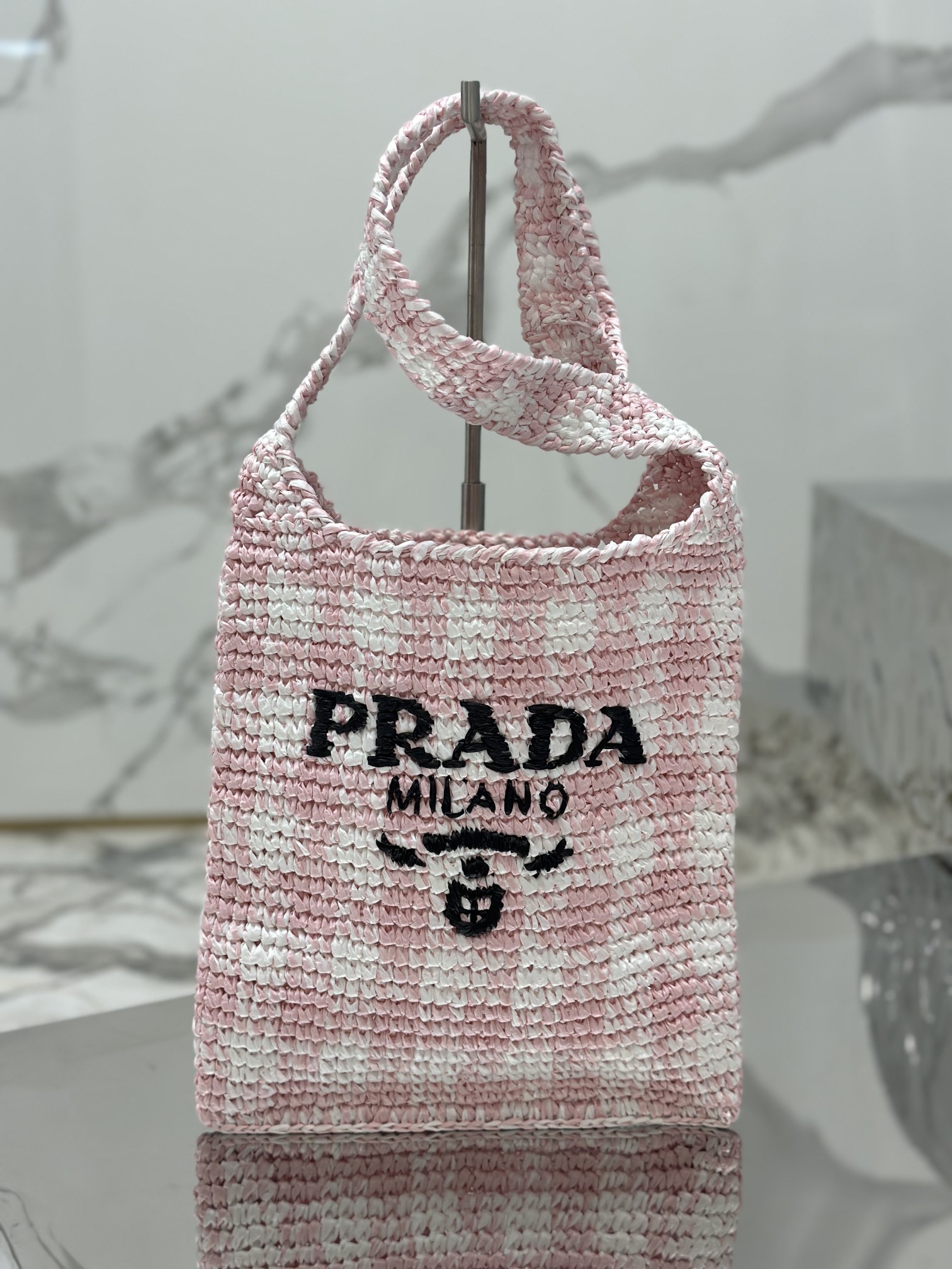 Woven checkered tote bag (small size), handmade raffia weaving. Model No: 1BC184  