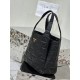 Diamond pattern tote bag (large size), made of imported lamb leather. Model No: 1BG449  