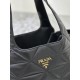 Diamond pattern tote bag (large size), made of imported lamb leather. Model No: 1BG449  