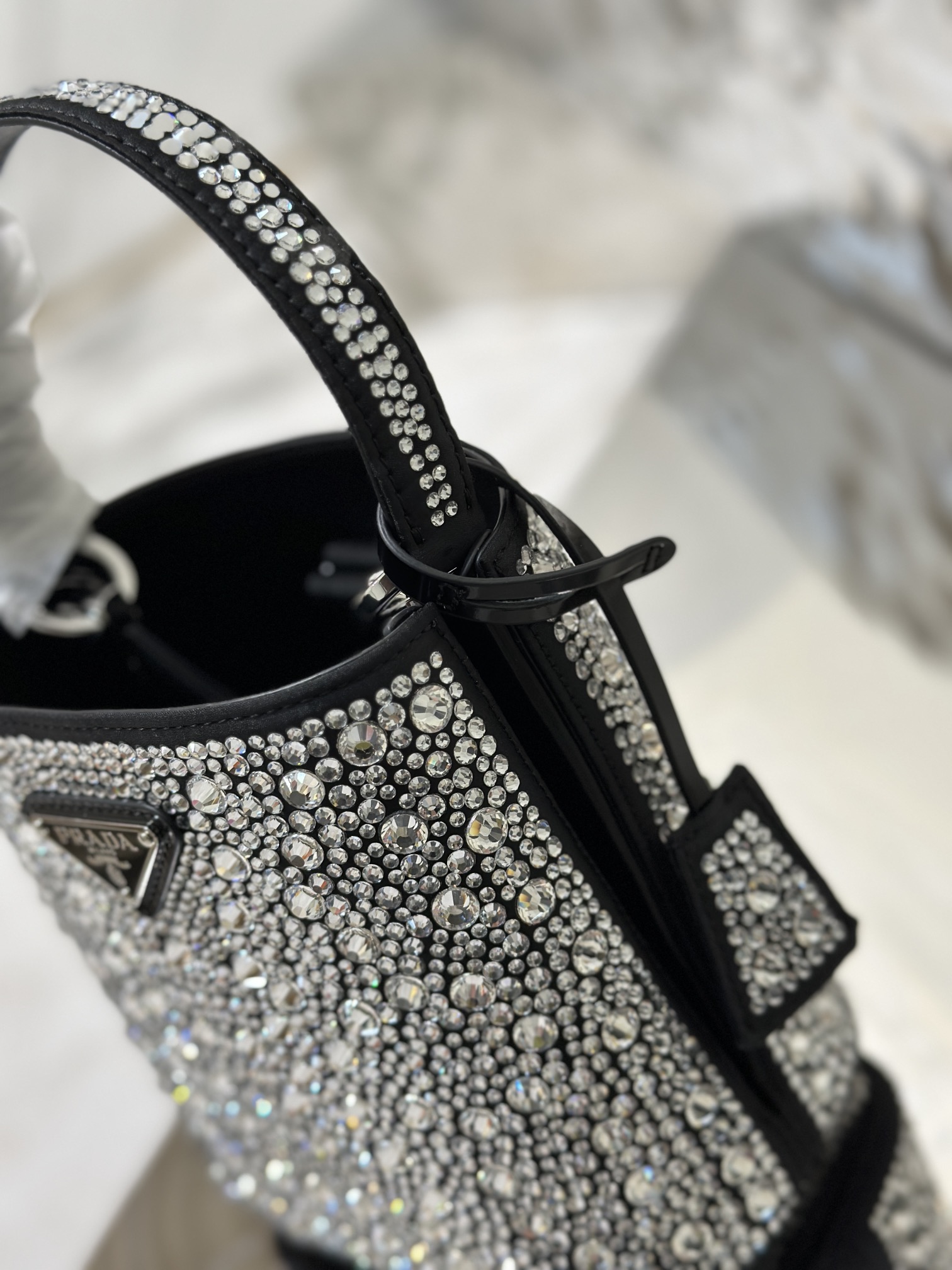 Starry sky bucket bag, Panier handbag fully covered with imitation crystal. Model No: 1BA373  