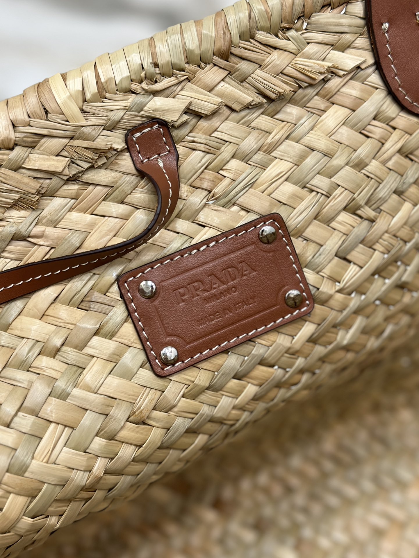 Basket bag, woven with raffia. Model No: 1BG314  