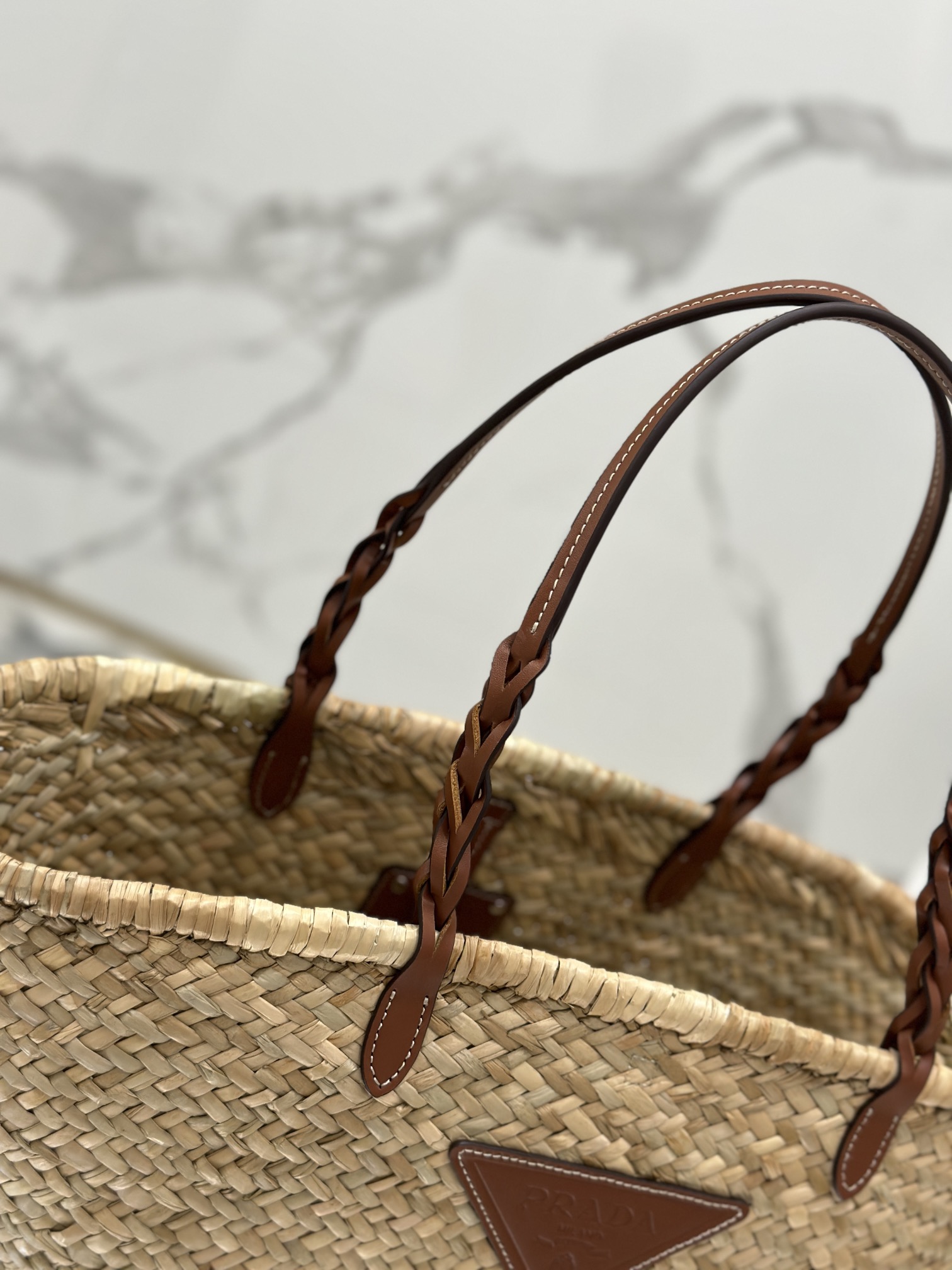 Basket bag, woven with raffia. Model No: 1BG314  