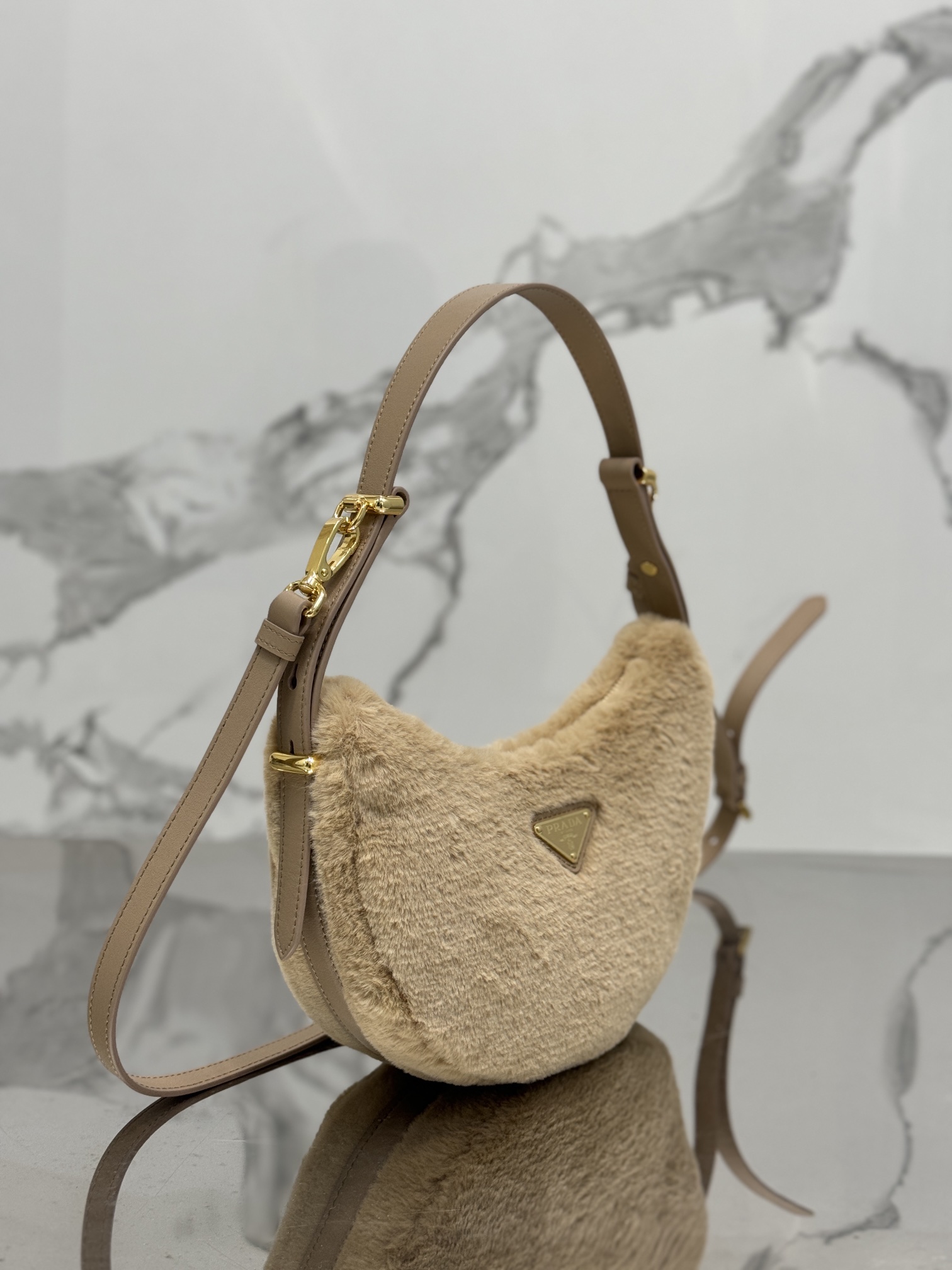 Moon furry bag, made of soft sheepskin and cowhide. Model No: 1BC194  