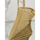 Coconut palm woven tote bag, made with coconut palm fiber material. Model number: 2VG105  