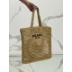 Coconut palm woven tote bag, made with coconut palm fiber material. Model number: 2VG105  