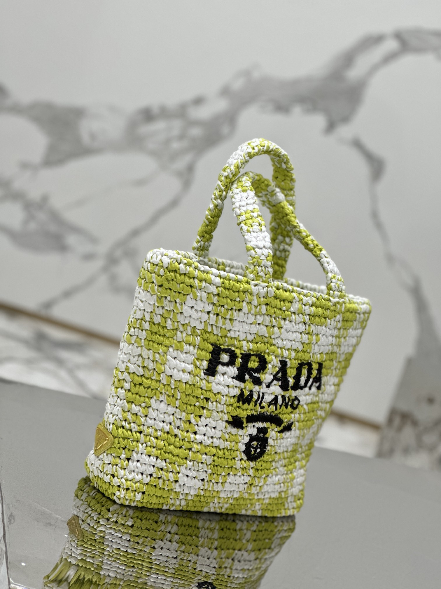 Woven tote bag (small), designed with imported raffia, model number: 1BG422  