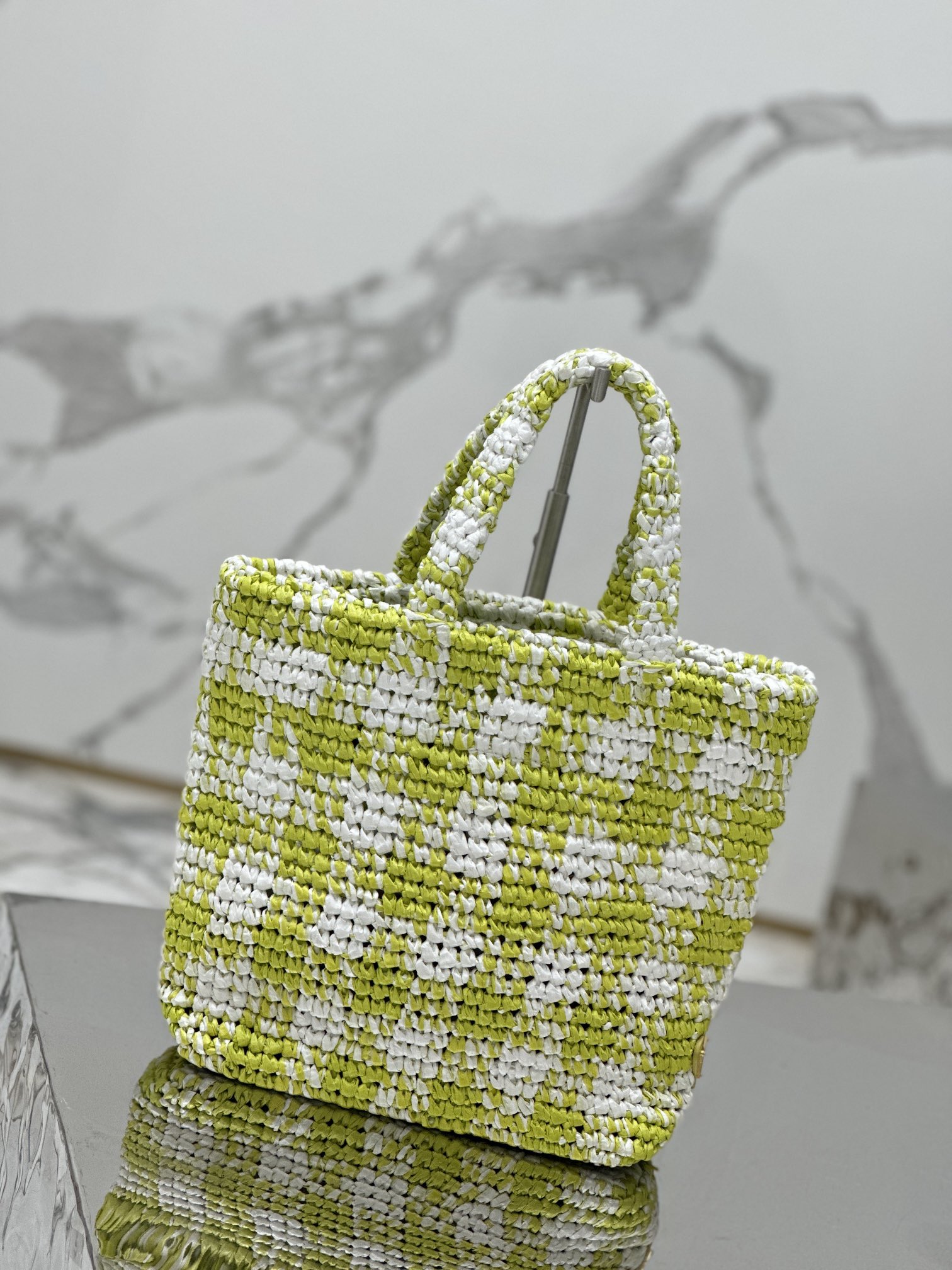 Woven tote bag (small), designed with imported raffia, model number: 1BG422  