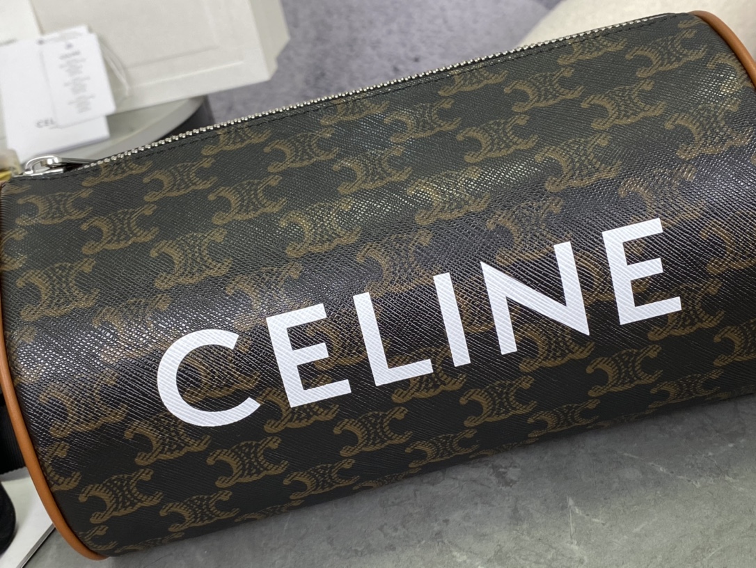 CELINE | TRIOMPHE Cylinder Bag