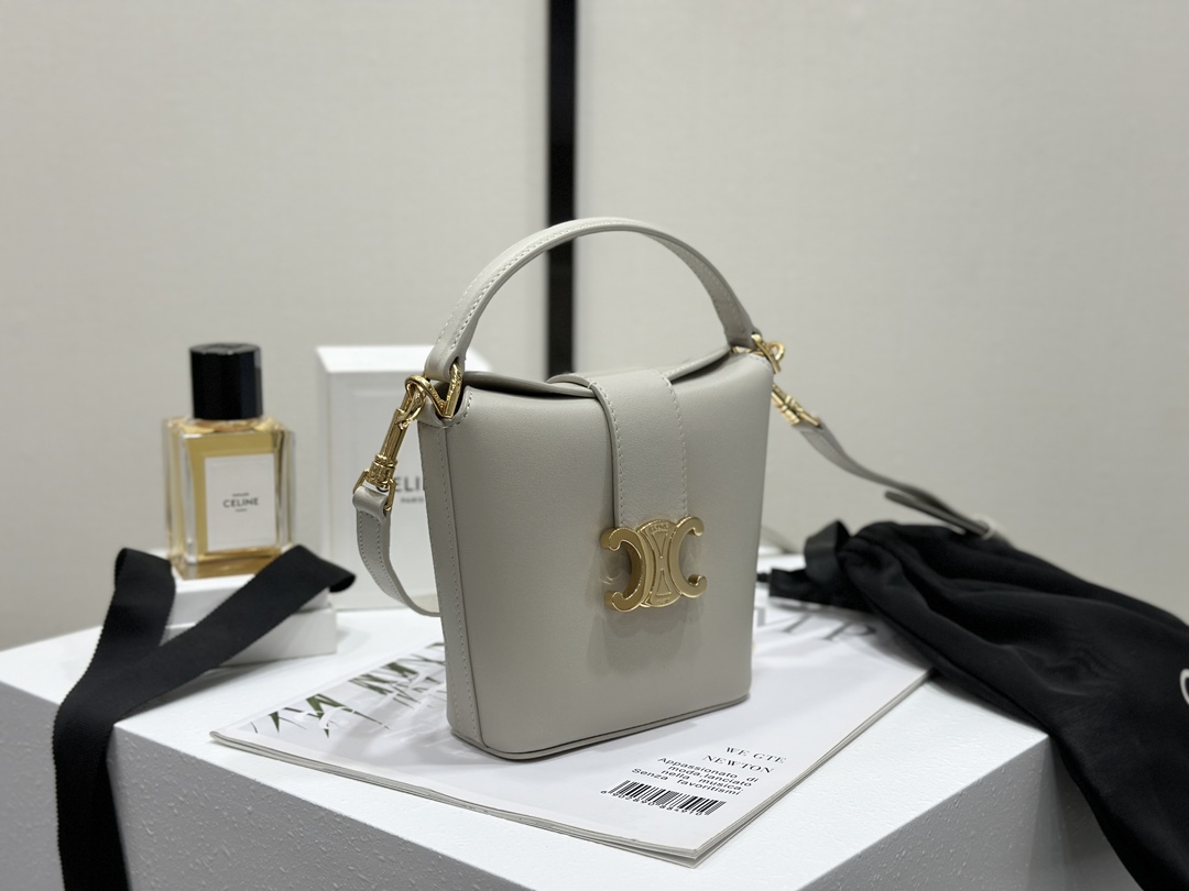 CELINE mini bucket French fries bag, imported original cowhide material