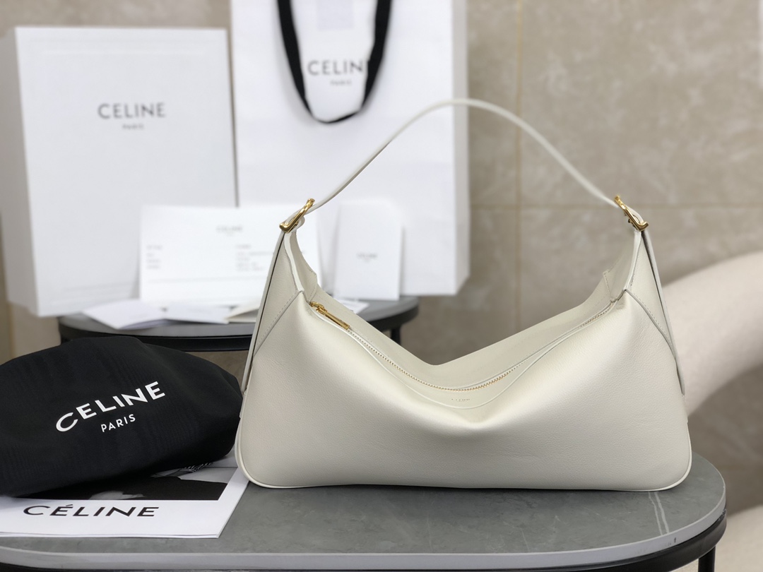 CELINE | Romy New Underarm Bag, Outer Skin Made of Cowhide Grained Leather