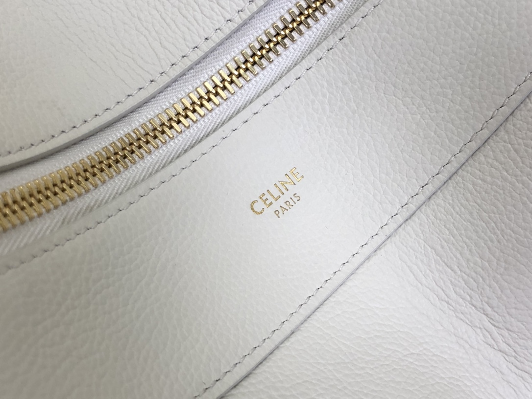 CELINE | Romy New Underarm Bag, Outer Skin Made of Cowhide Grained Leather