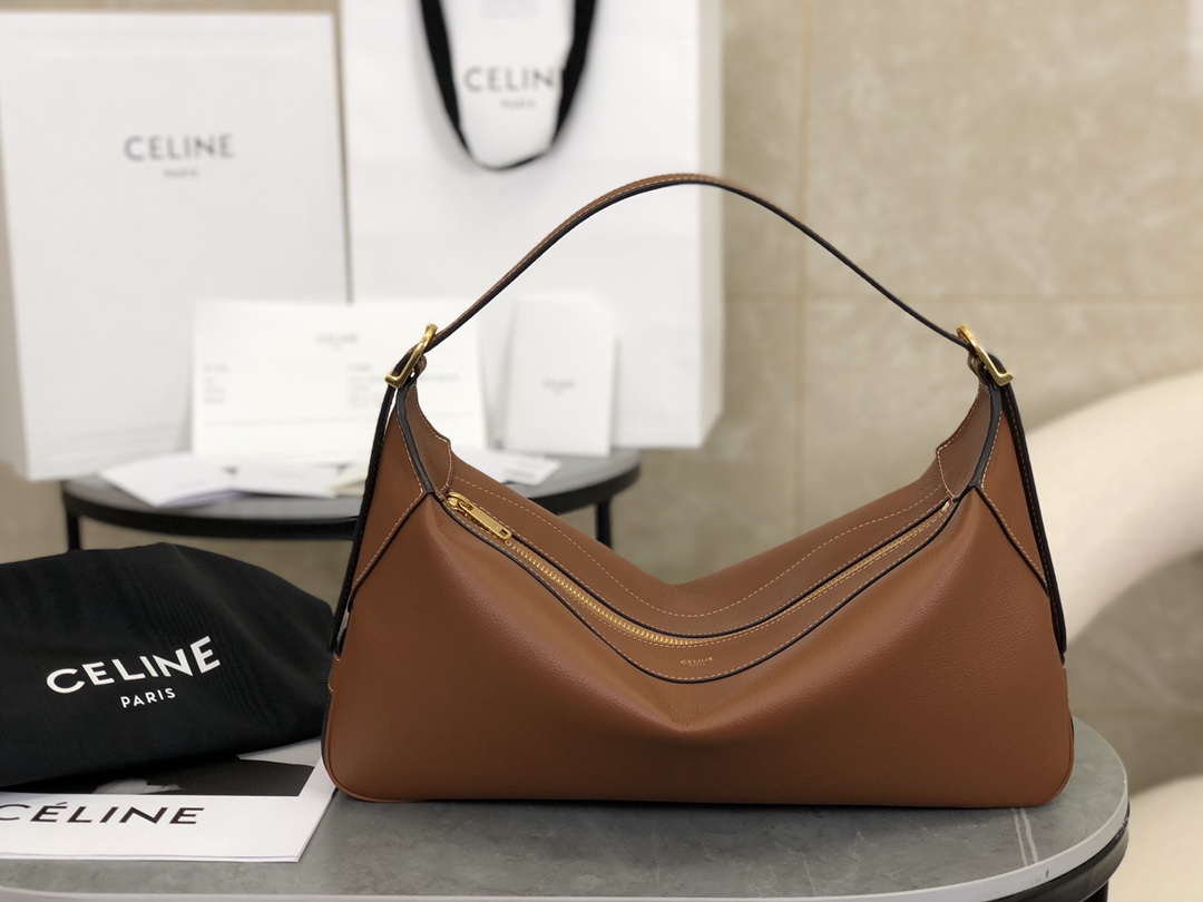 CELINE | Romy New Underarm Bag, Outer Skin Made of Cowhide Grained Leather