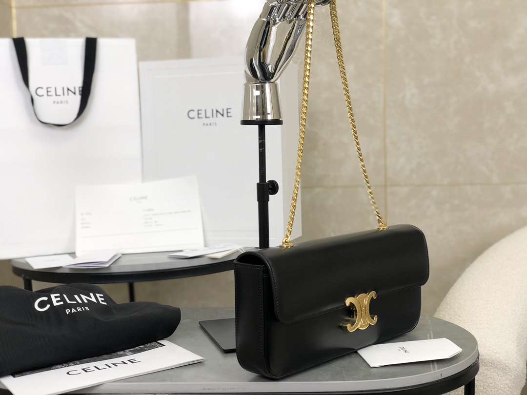 CELINE | Triomphe Chain Underarm Bag, Underarm Bag