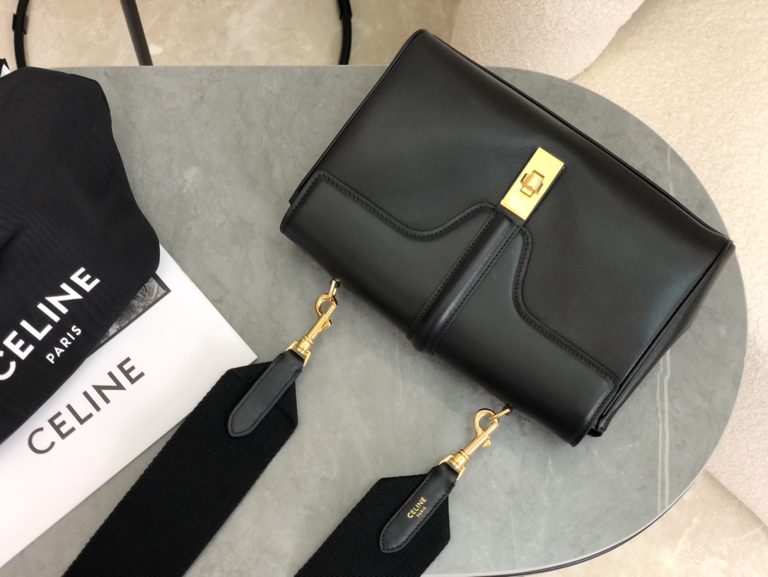 CELINE | TEEN SOFT 16, Small Cowhide Bag