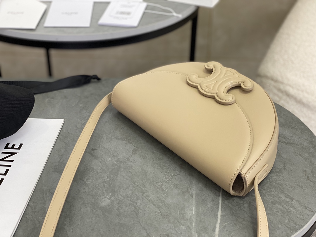 CELINE | Embossed Half Moon Saddle, Pure Leather without Metal Decorations