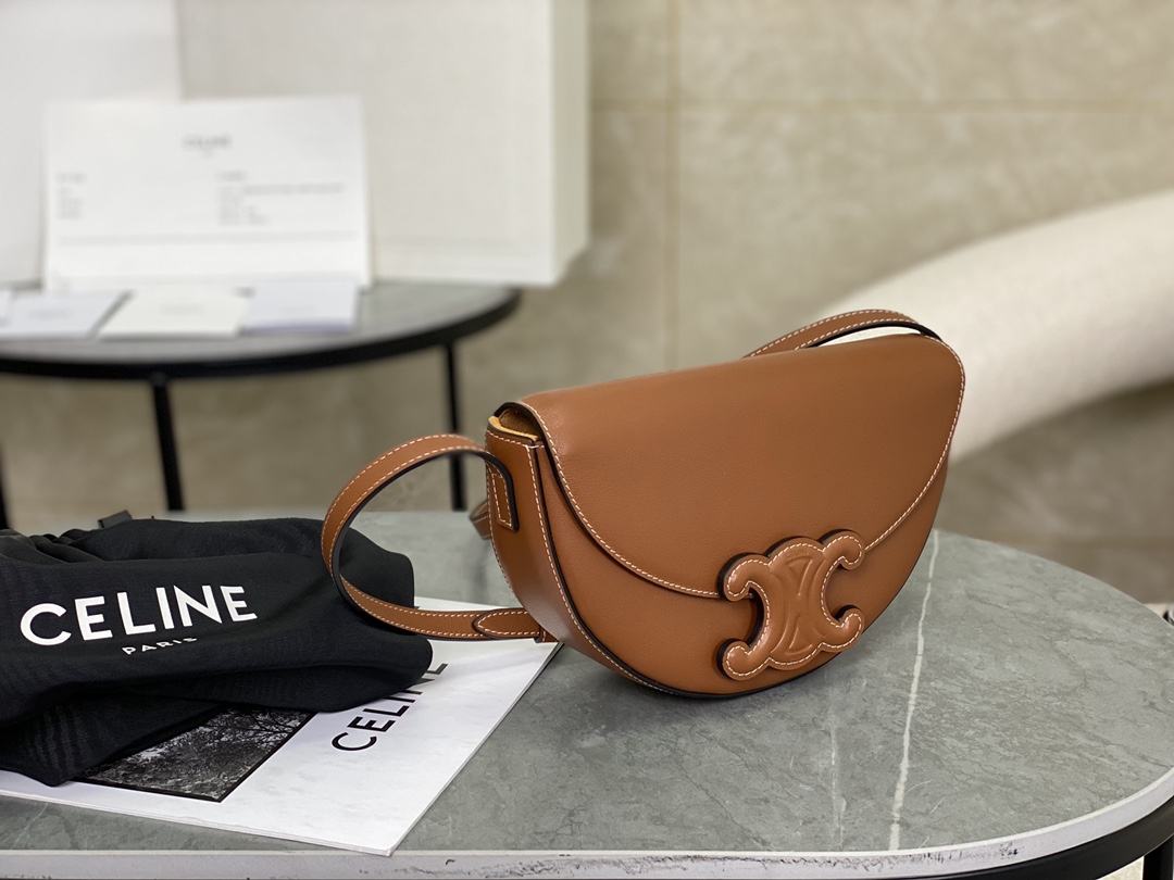 CELINE | Embossed Half Moon Saddle, Pure Leather without Metal Decorations