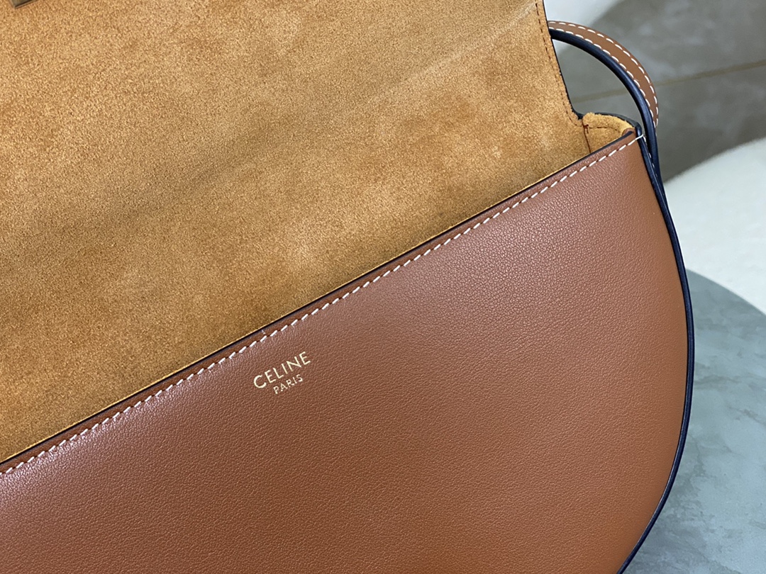 CELINE | Embossed Half Moon Saddle, Pure Leather without Metal Decorations