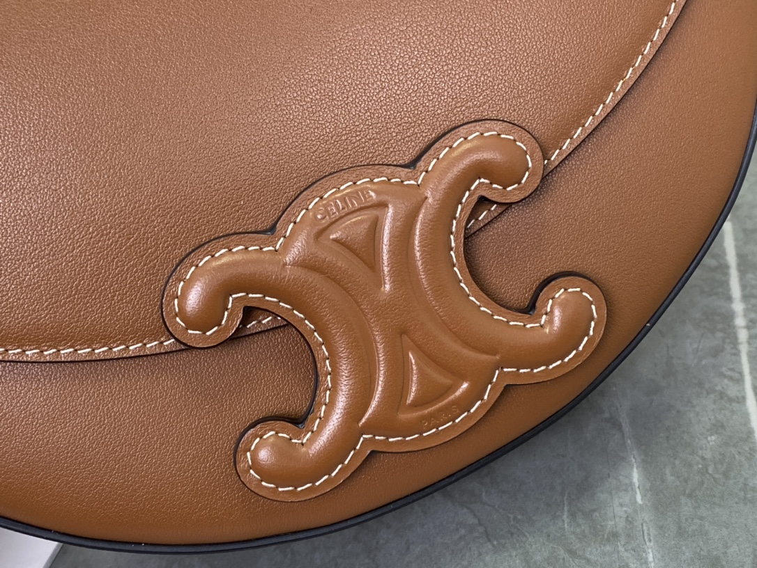 CELINE | Embossed Half Moon Saddle, Pure Leather without Metal Decorations