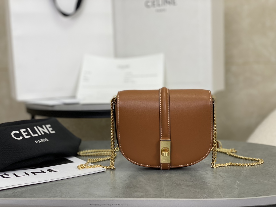 CELINE | Crossbody Chain Wallet