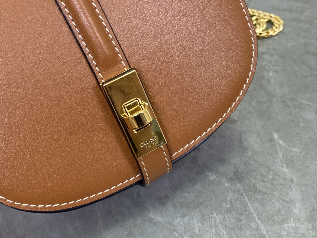 CELINE | Crossbody Chain Wallet