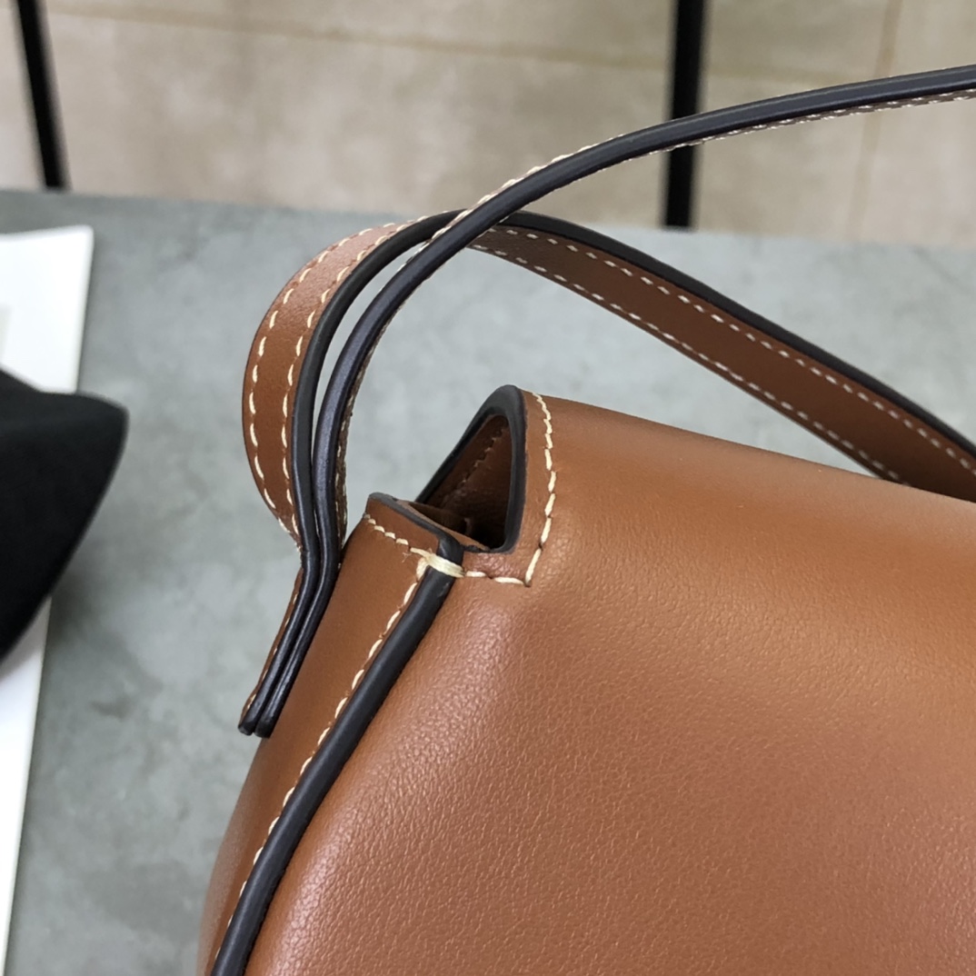 CELINE | TABOU CLUTCH Bag, Lock Full Leather Bag