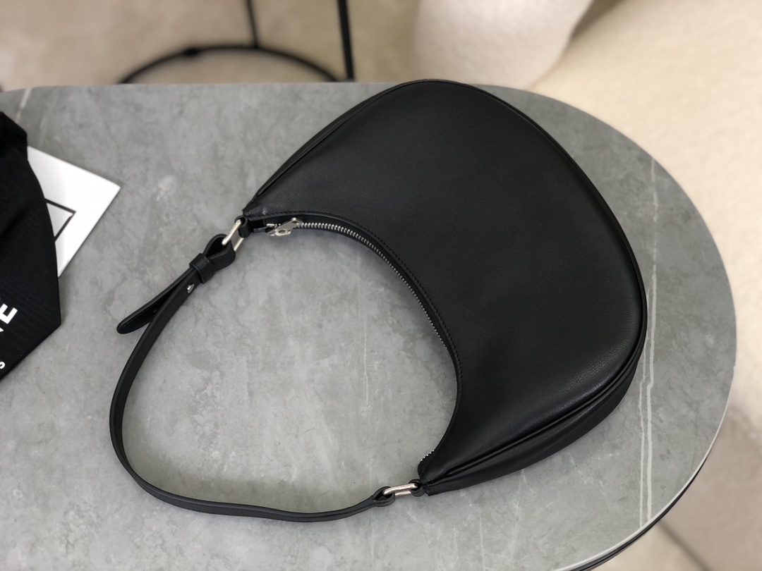 CELINE | AVA Full Leather Underarm Bag