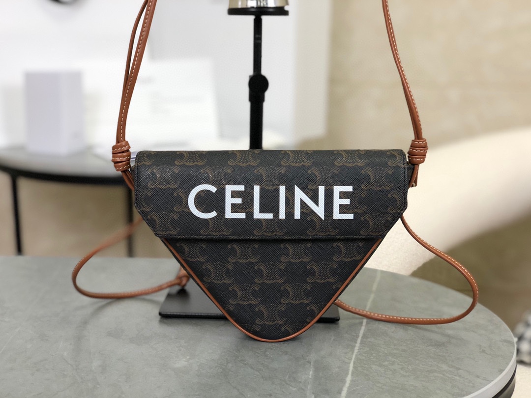 CELINE | TRIANGLE BAG Triangle Bag