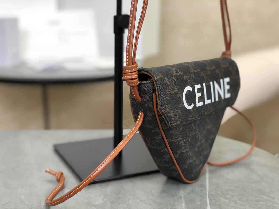 CELINE | TRIANGLE BAG Triangle Bag