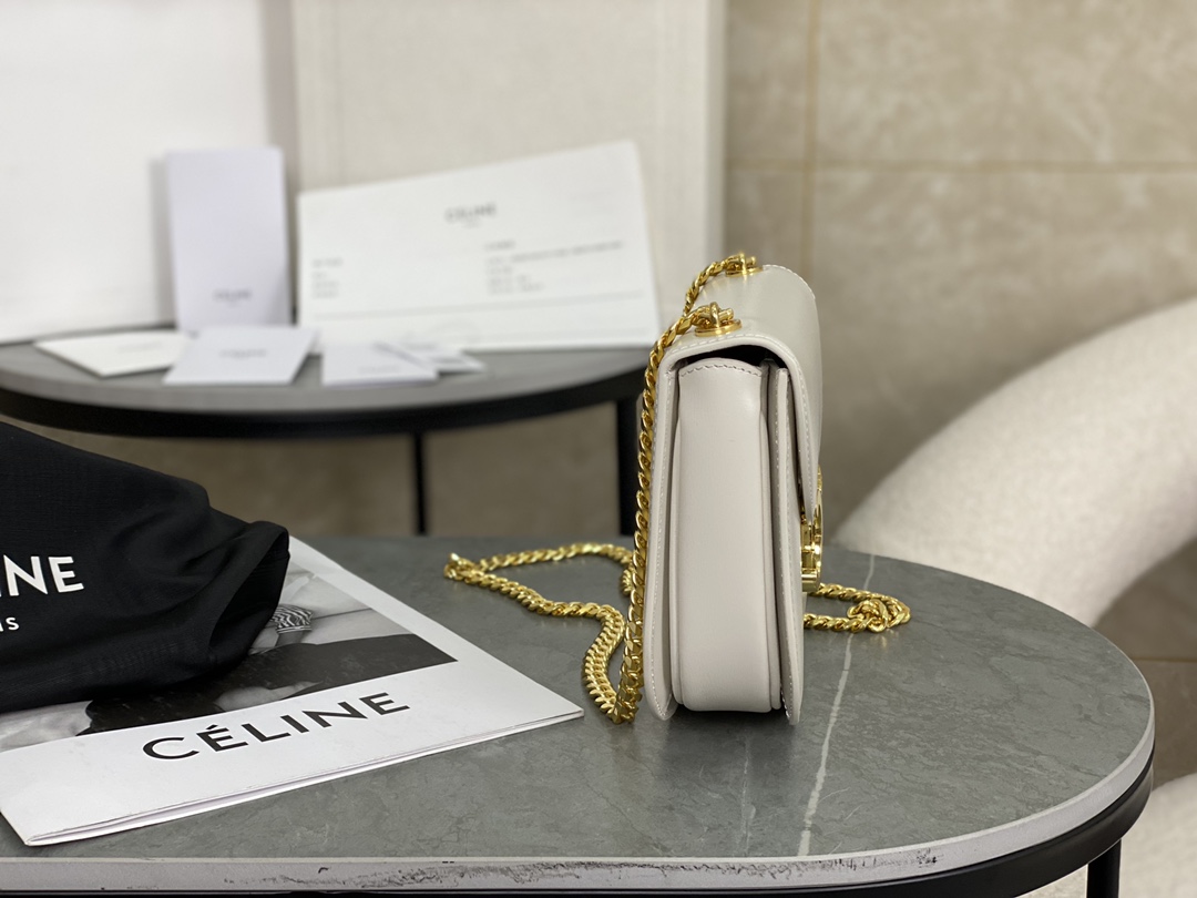 CELINE | Leather Chain Saddle Bag